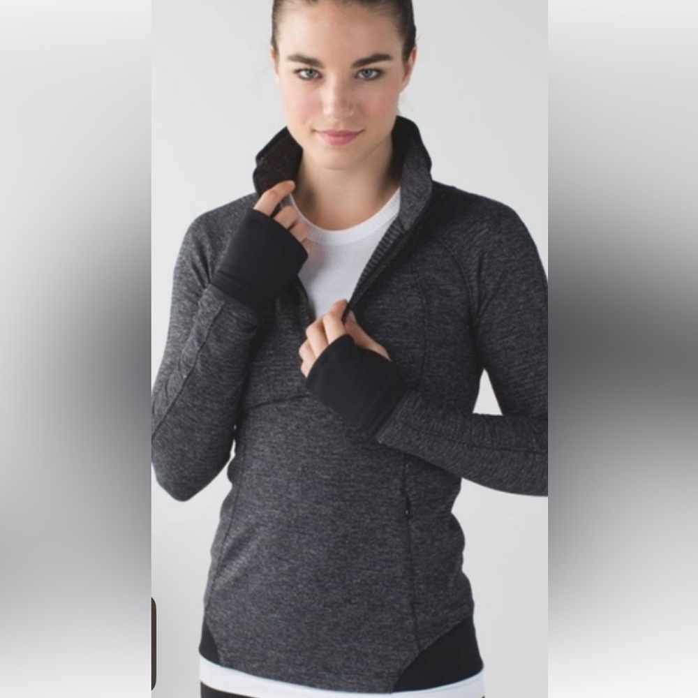 Lululemon athletica sweater size 4